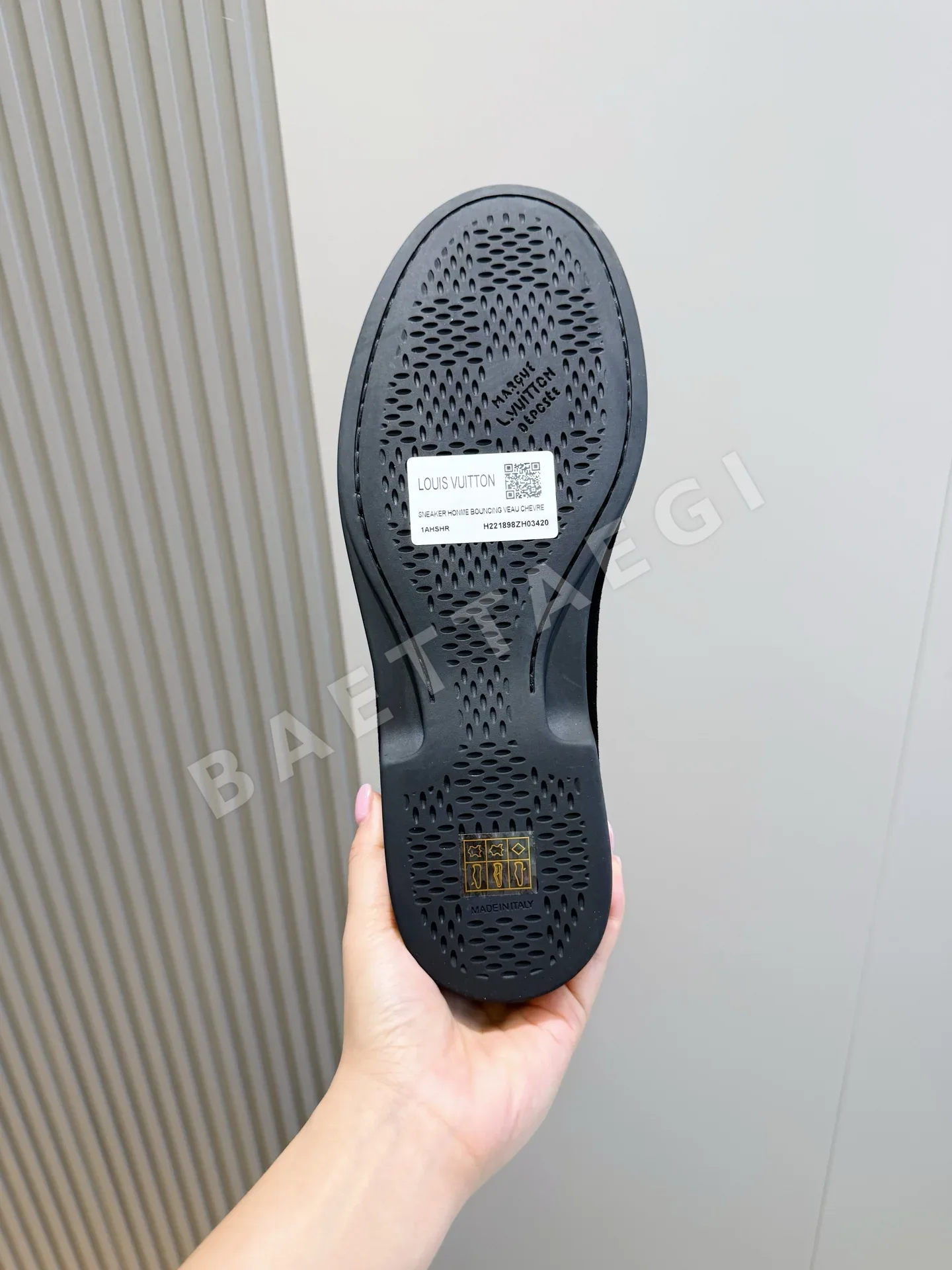 루이비통 로퍼 스웨이드 소가죽 하프 모노그램 플라워 상세 이미지 9