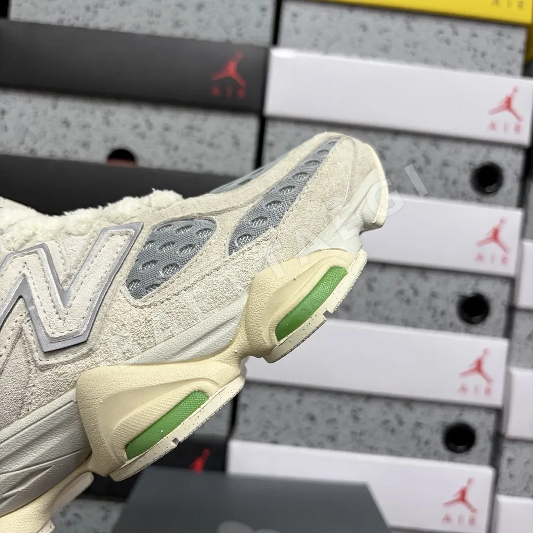 뉴발란스 [C] 9060 베이지 그린 U9060BW1 202097 New Balance 9060 상세 이미지 3