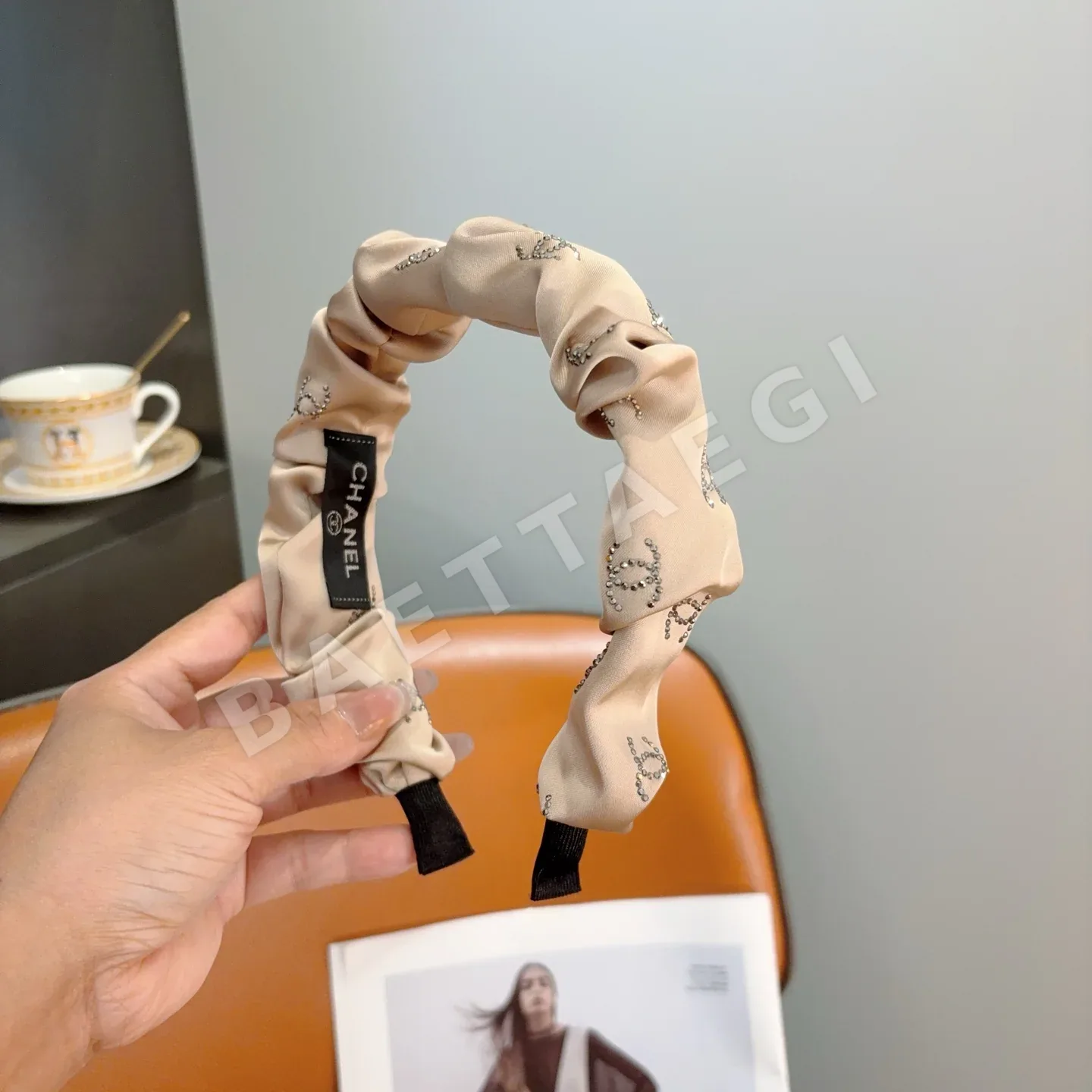샤넬 플리츠 헤어밴드 182858
