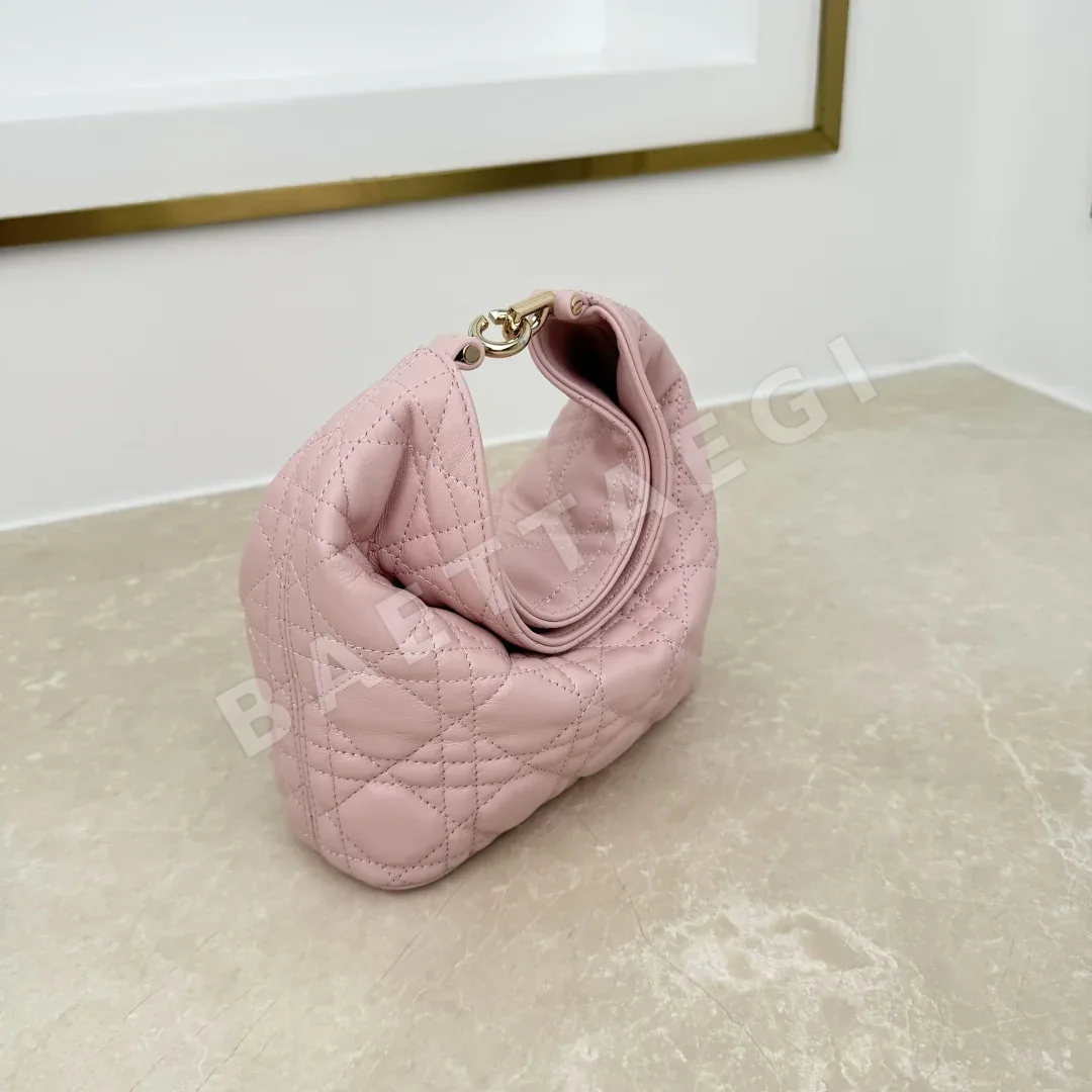 디올 뚜주흐 호보 미니 버킷 가방 상세 이미지 5
