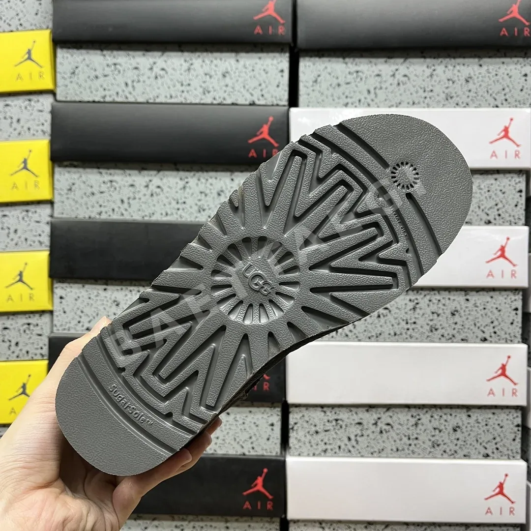 어그 [OT] 그레이 208992 UGG 1135093 3cm 상세 이미지 8
