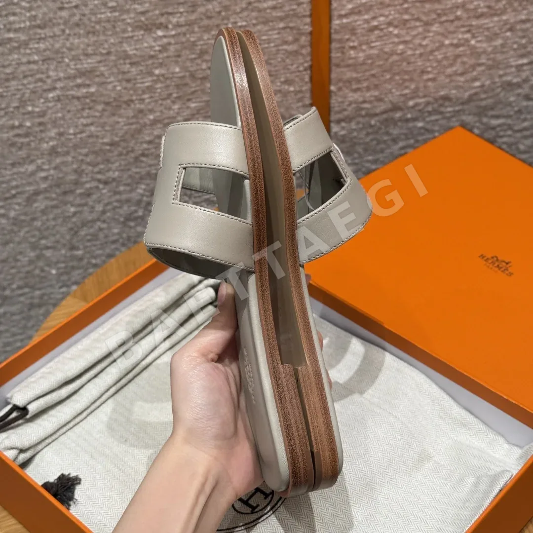 에르메스 오란 램스킨 슬리퍼 상세 이미지 8