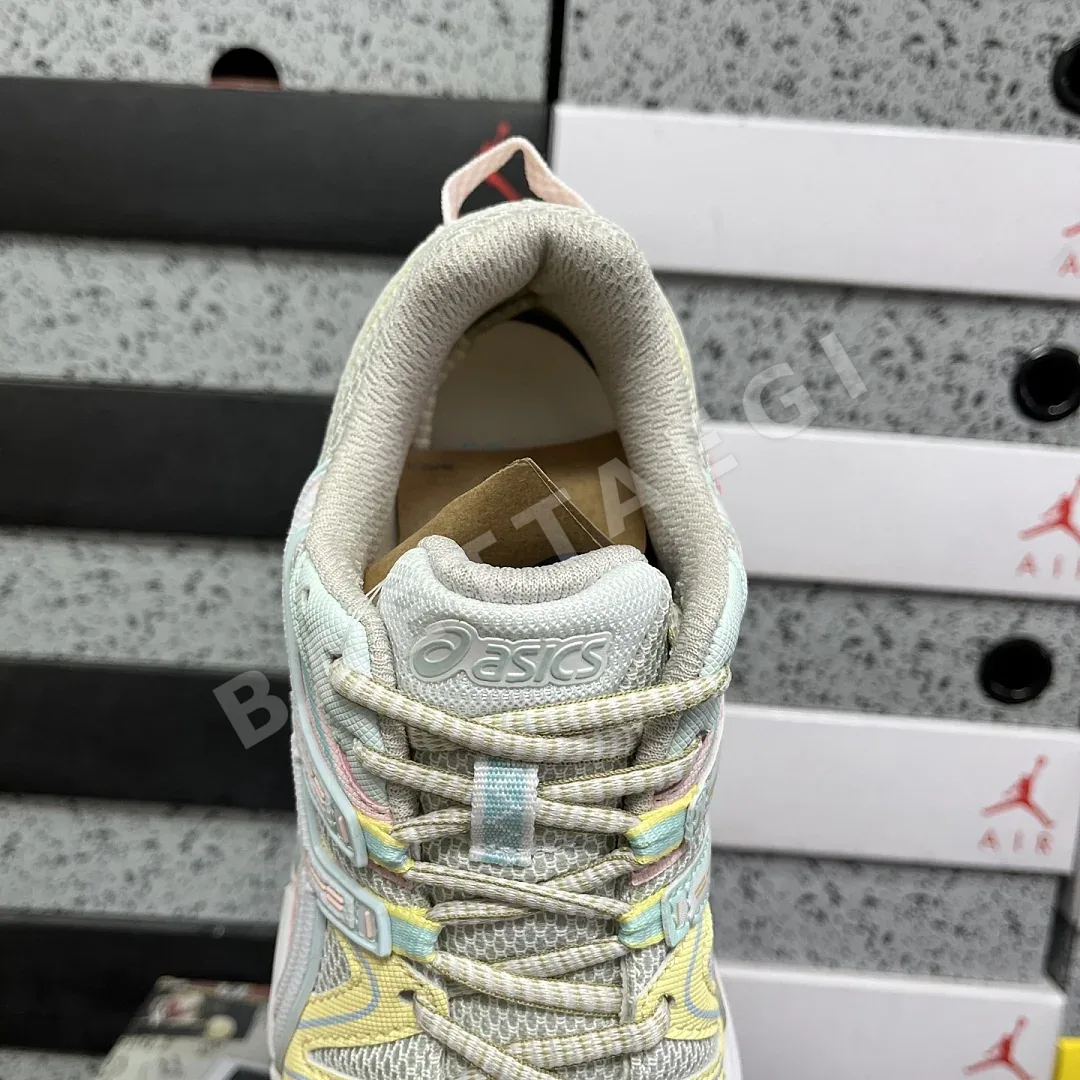 아식스 [XY] 젤 카하나 8 1012A978-020 200347 Asics Gel-Kahana 8 상세 이미지 5