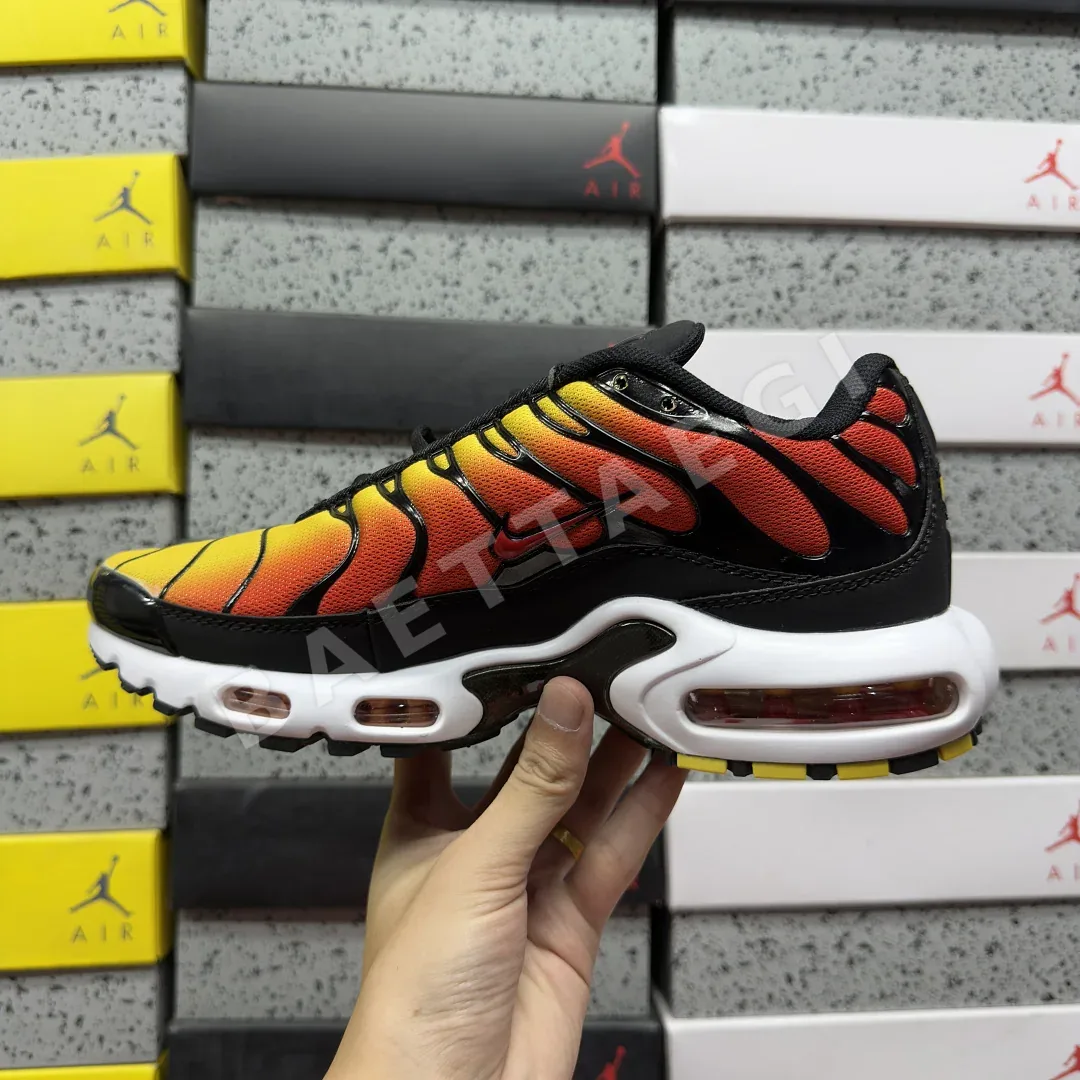 나이키 [BD] 에어 맥스 플러스 HF0552-001 201864 Nike Air Max Plus Sunset 상세 이미지 8