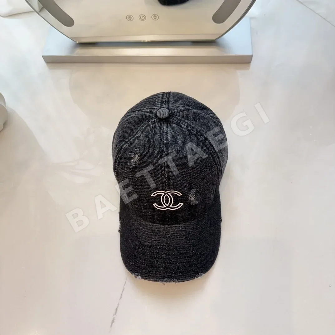 샤넬 데님 데미지 베이스볼 모자 82330