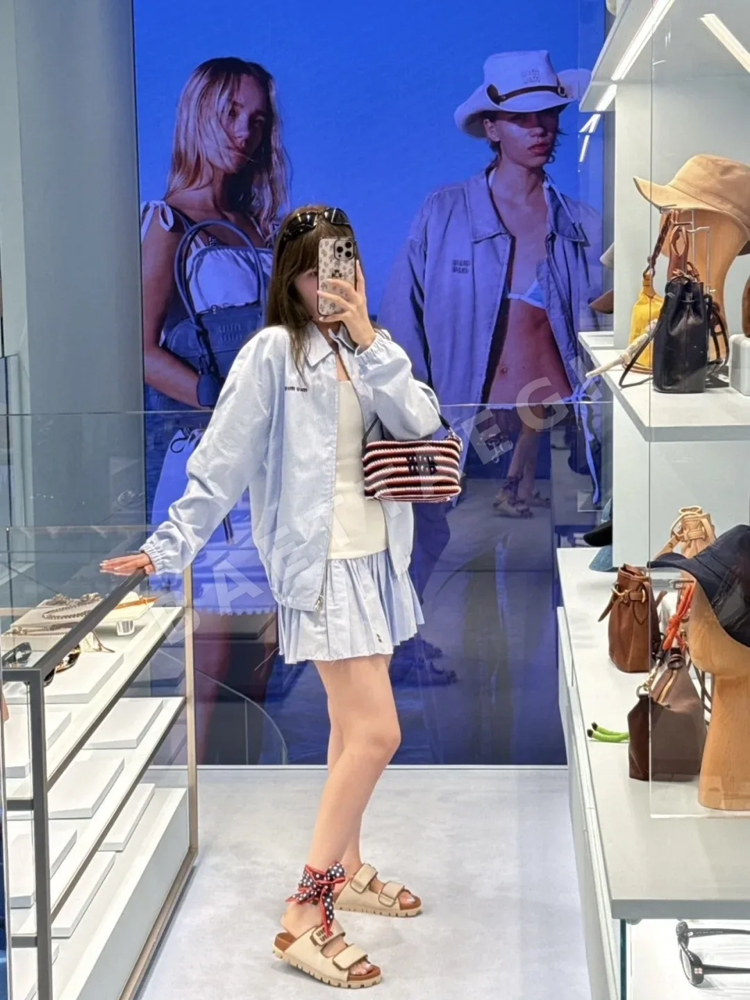 미우미우 컬러 블록 패치워크 스트랩리스 체크 미디 원피스 상세 이미지 8