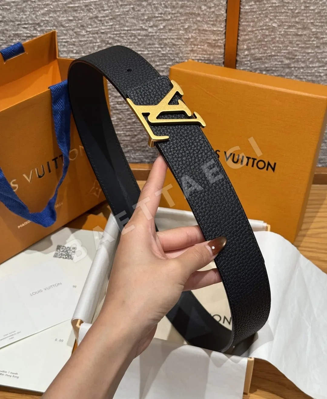 루이비통 JD350 타우릴롱 40mm 리버서블 벨트 상세 이미지 4
