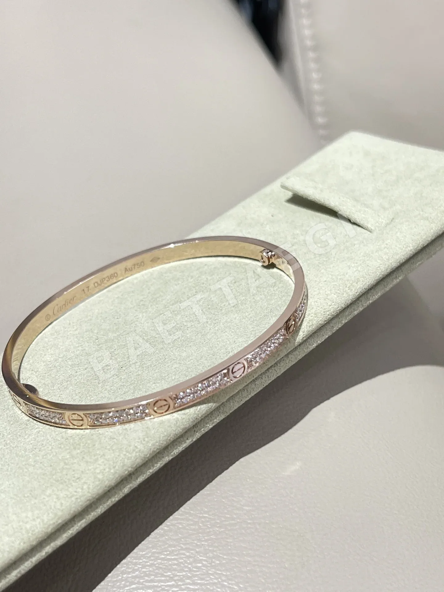 까르띠에 팔찌 61158 Cartier Bracelet
