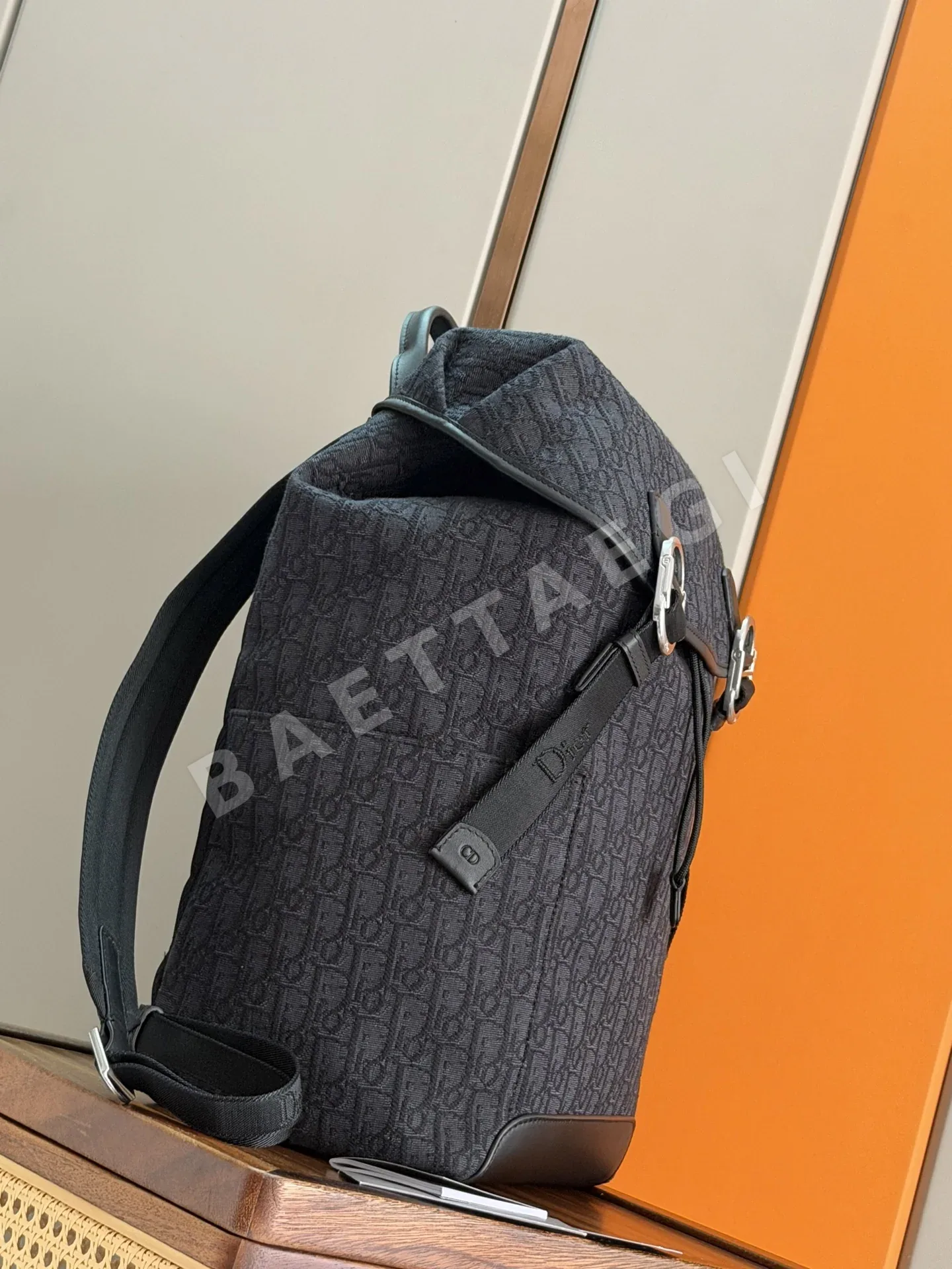 디올 젯 백팩 상세 이미지 2
