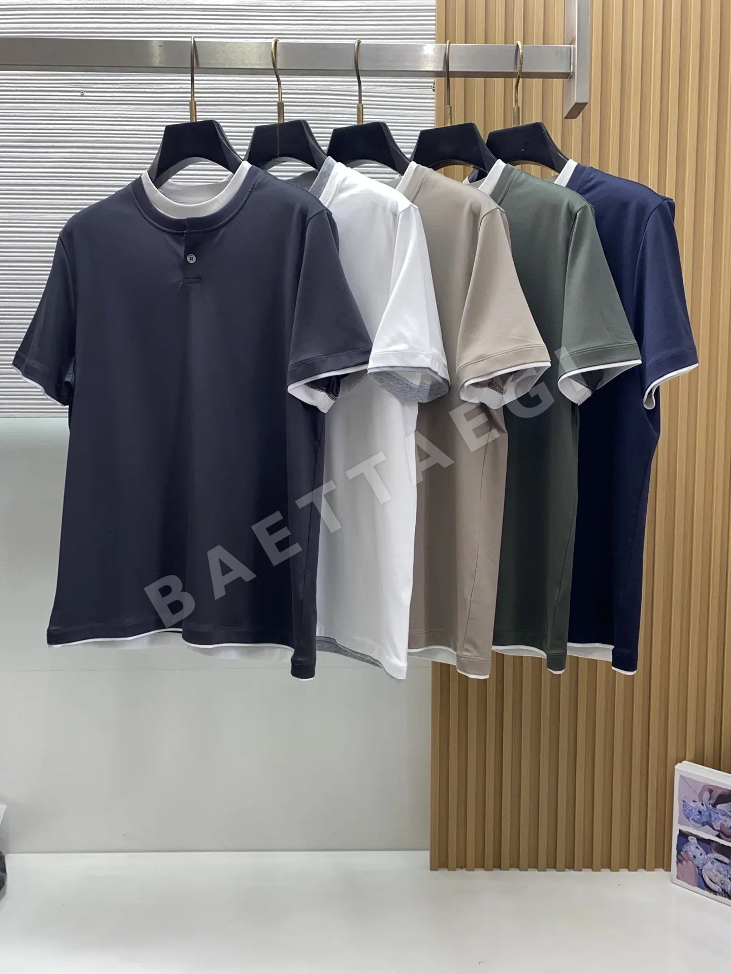 브루넬로쿠치넬리 100수 코튼 크루넥 남성 반팔 티셔츠 상세 이미지 9