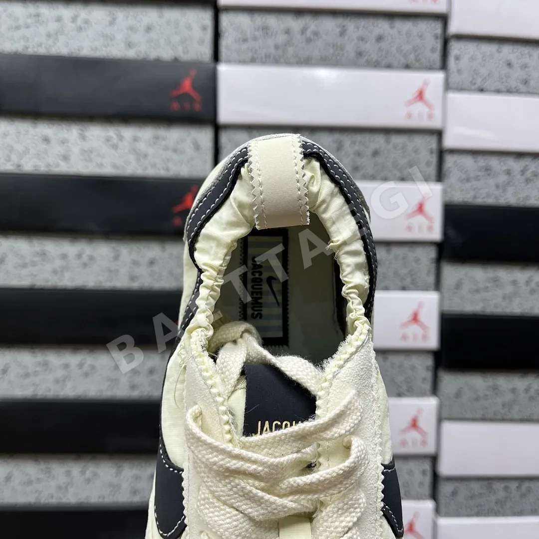 나이키 [YJ] HV8547-700 201604 Nike Moon Shoe SP Jacquemus Alabaster 상세 이미지 10