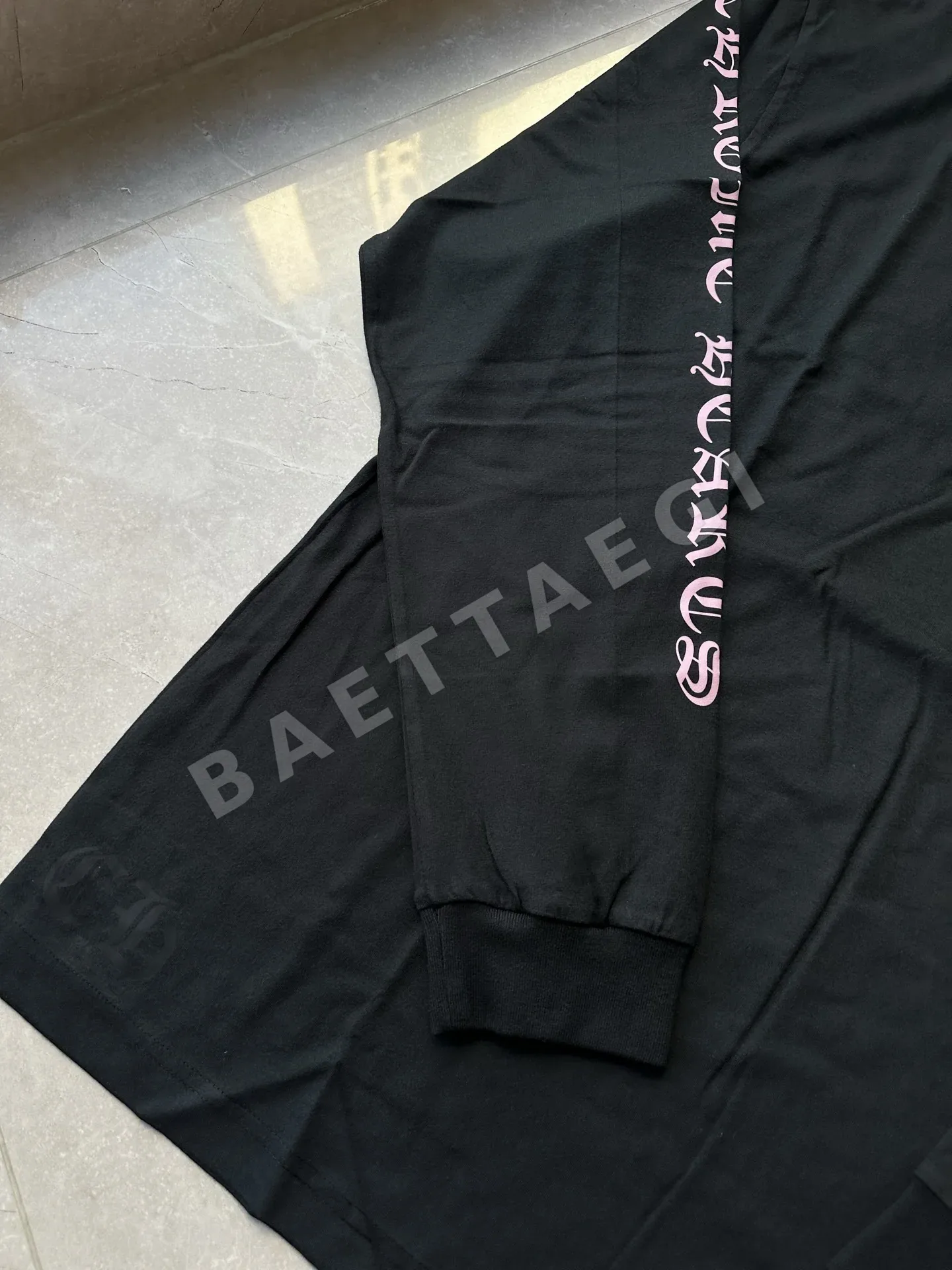 크롬하츠 데드리드올 프린트 남성 긴팔 티셔츠 상세 이미지 4