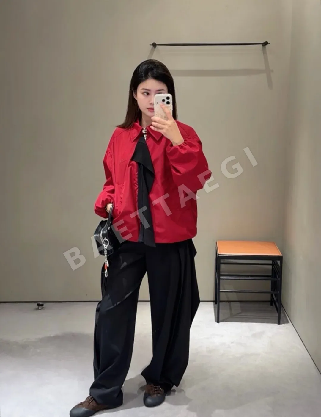 로에베 여성 자켓 상세 이미지 4