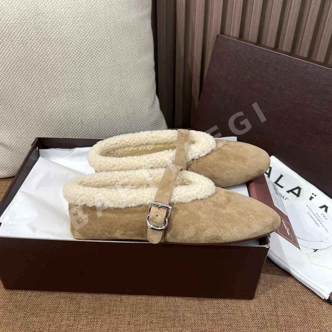 알라이아 램 울 스트랩 발레 슈즈 상세 이미지 5