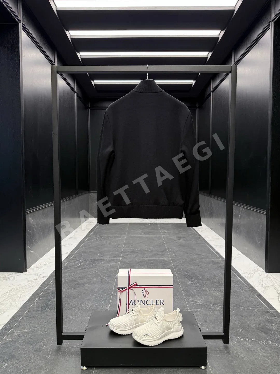몽클레르 트리콧 울 혼방 남성용 다운 패딩 가디건 상세 이미지 9