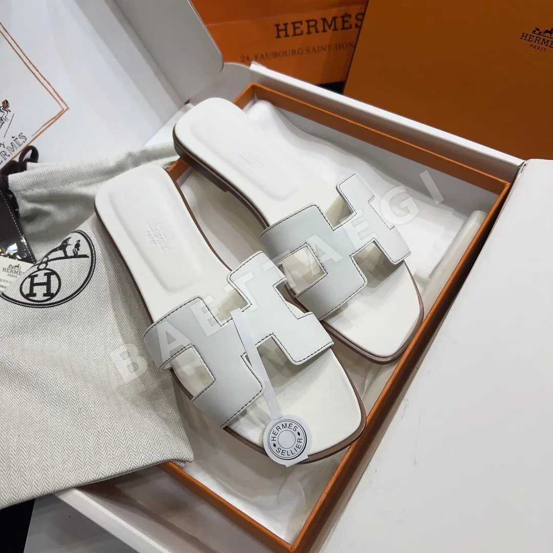 에르메스 오란 슬리퍼 94600