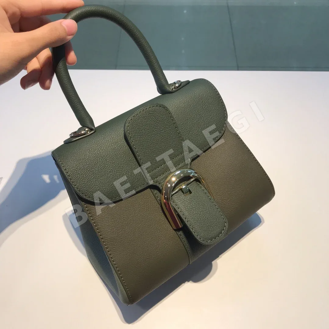 델보 브릴리언트 토고 가죽 숄더백 상세 이미지 2