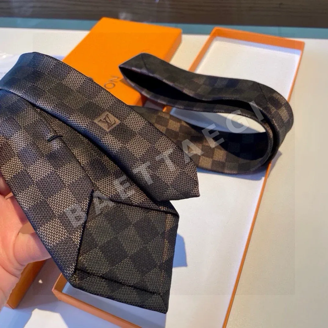 루이비통 넥타이 89988 Louis Vuitton Accessories 상세 이미지 16
