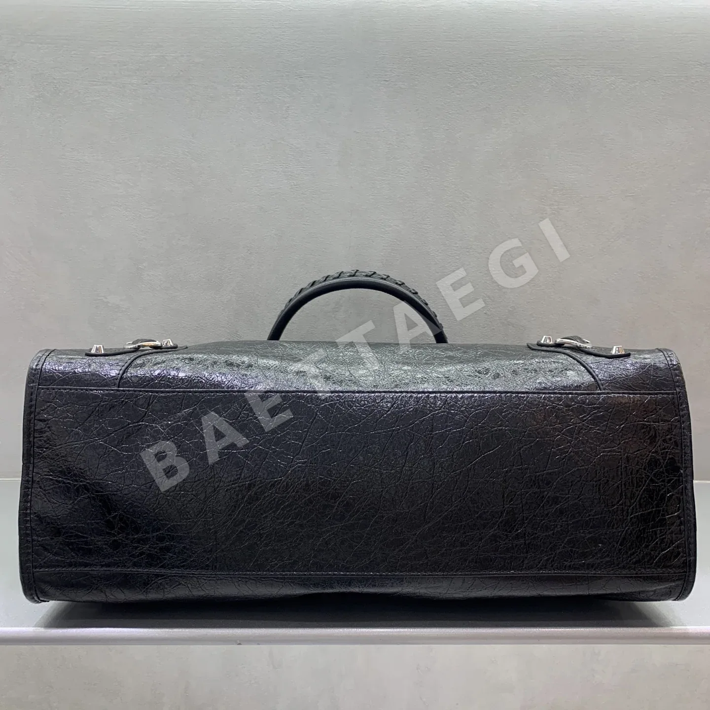 발렌시아가 르 시티 실버 버클 양가죽 핸드백 상세 이미지 5