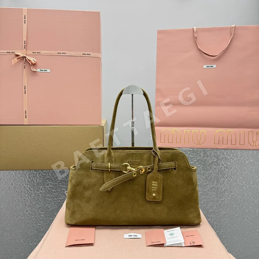 미우미우 프로스트 티브라운 미디 핸드백 68499