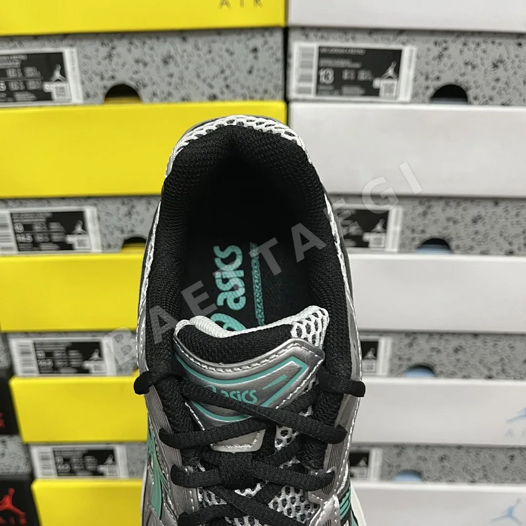 아식스 [TOP] 젤 카야노 14 1203A740-100 200302 Asics Gel-Kayano 14 Tiffany 상세 이미지 8