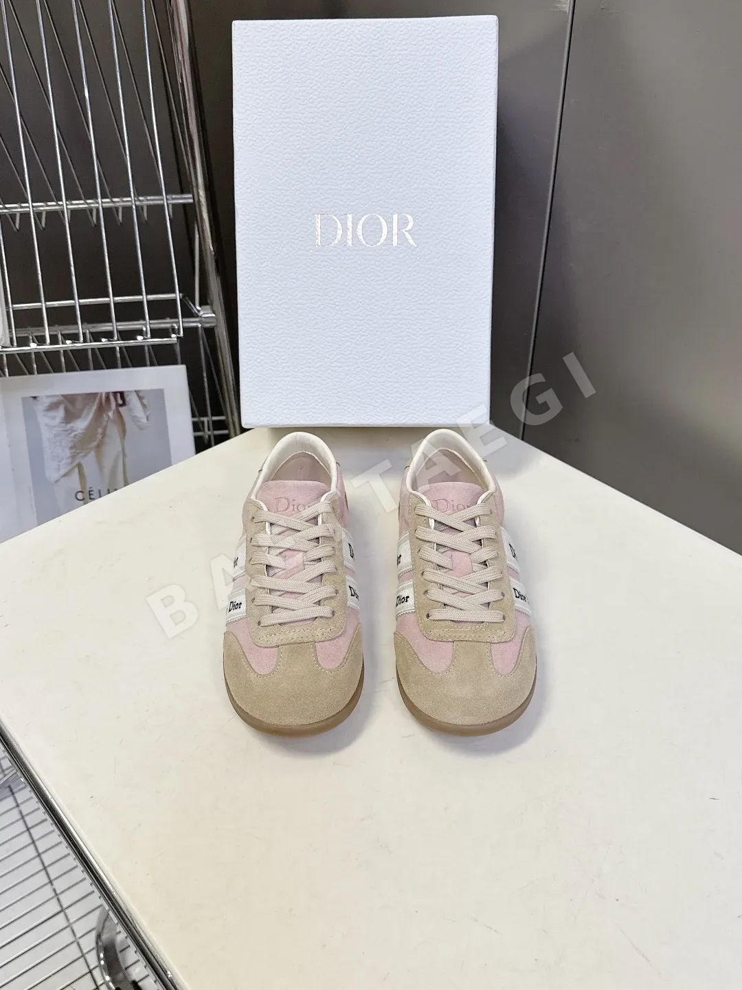 디올 스웨이드 메시 트레이닝 신발 98592