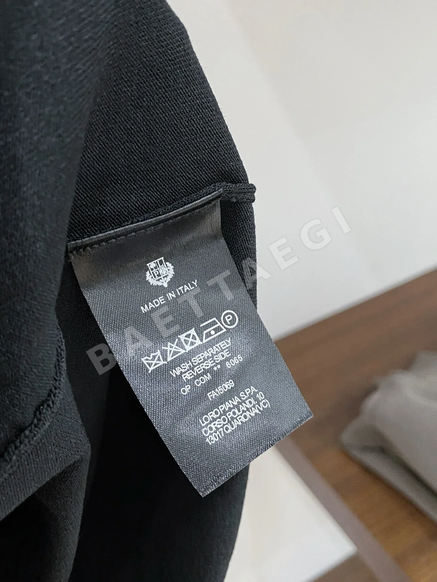 로로피아나 남성 린넨 반팔 티셔츠 상세 이미지 10