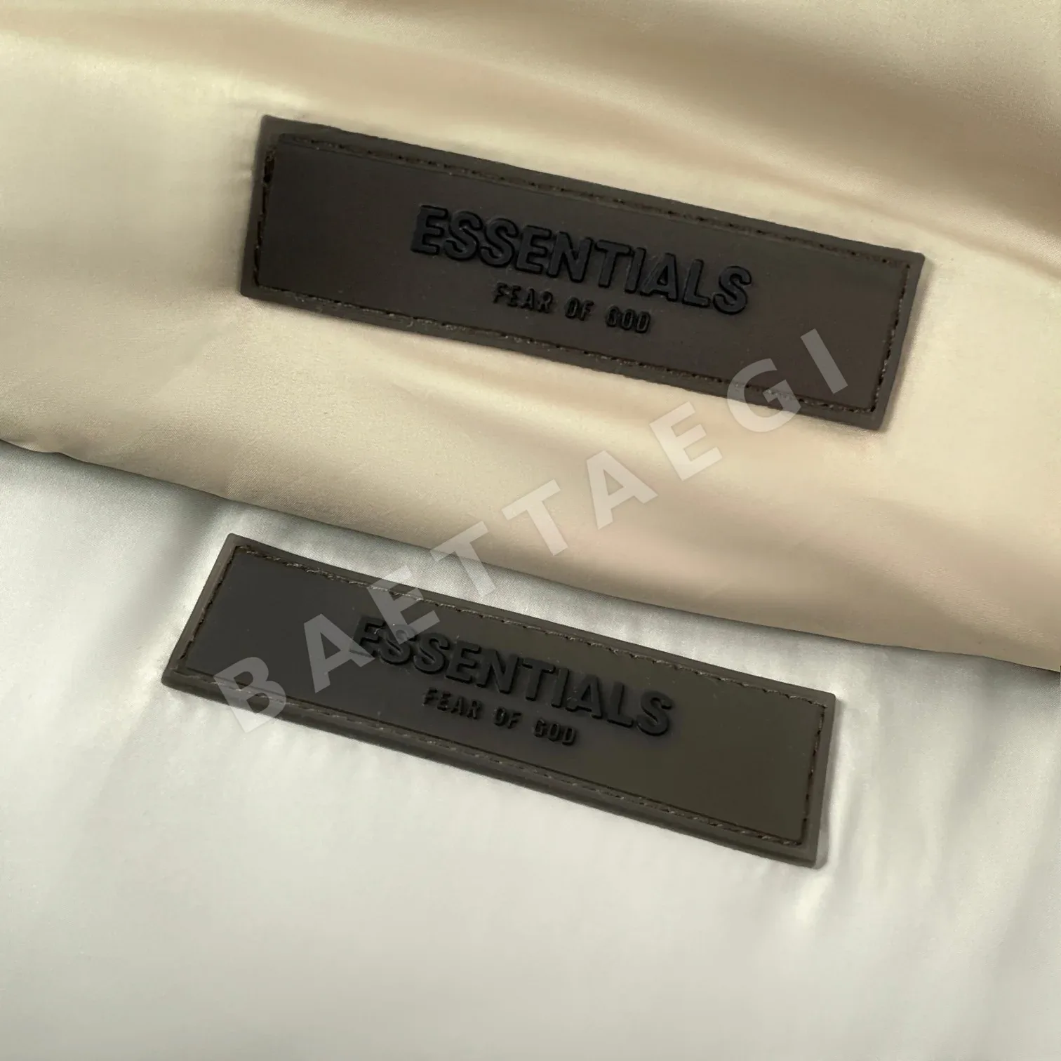 피어오브갓 ESS 하프 지퍼 다운 자켓 상세 이미지 6