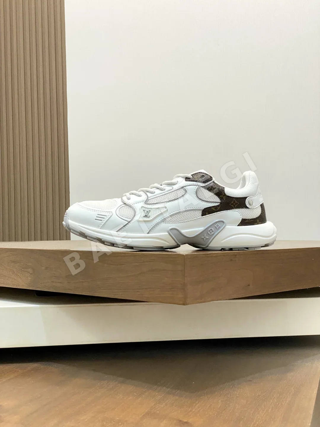 루이비통 LV 올림피아 스니커즈(LV Olympia Sneaker) 상세 이미지 2