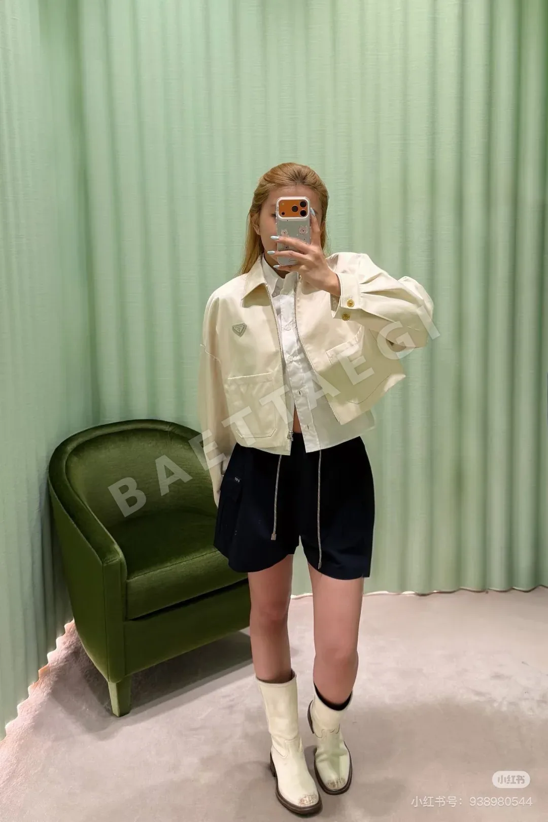 프라다 블랙 카고 여성 반바지 151800