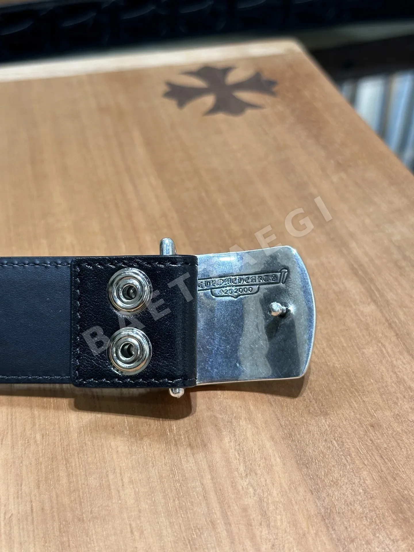 크롬하츠 클래식 블랙 크로스 가죽 벨트 상세 이미지 3