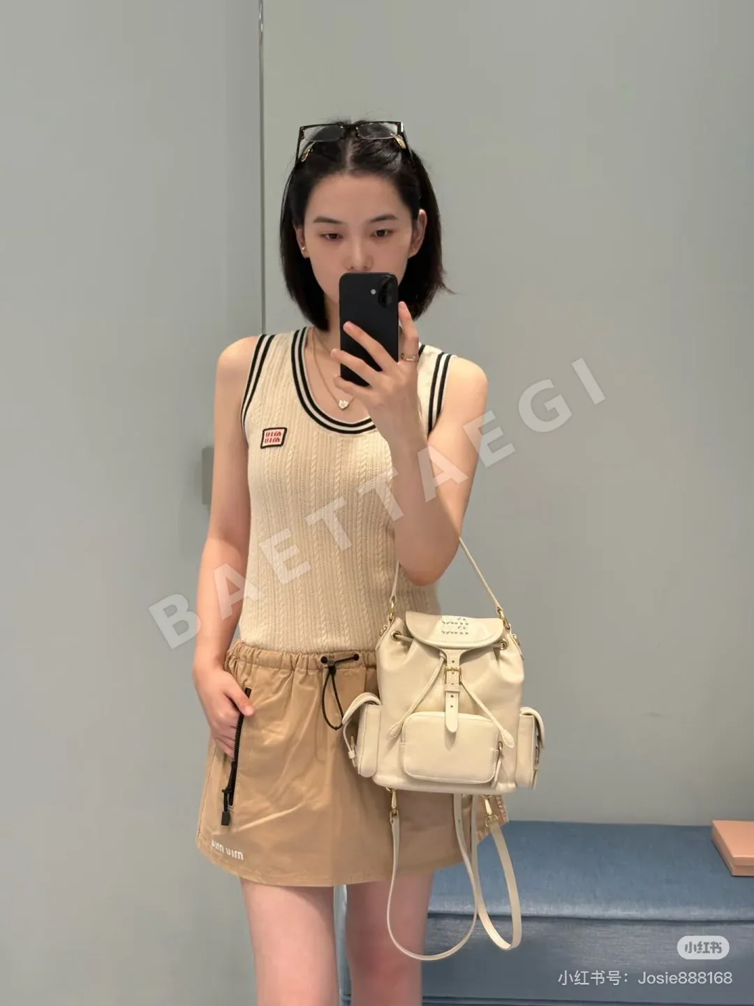 미우미우 카키 컬러 스탠드카라 긴팔 재킷 상세 이미지 6
