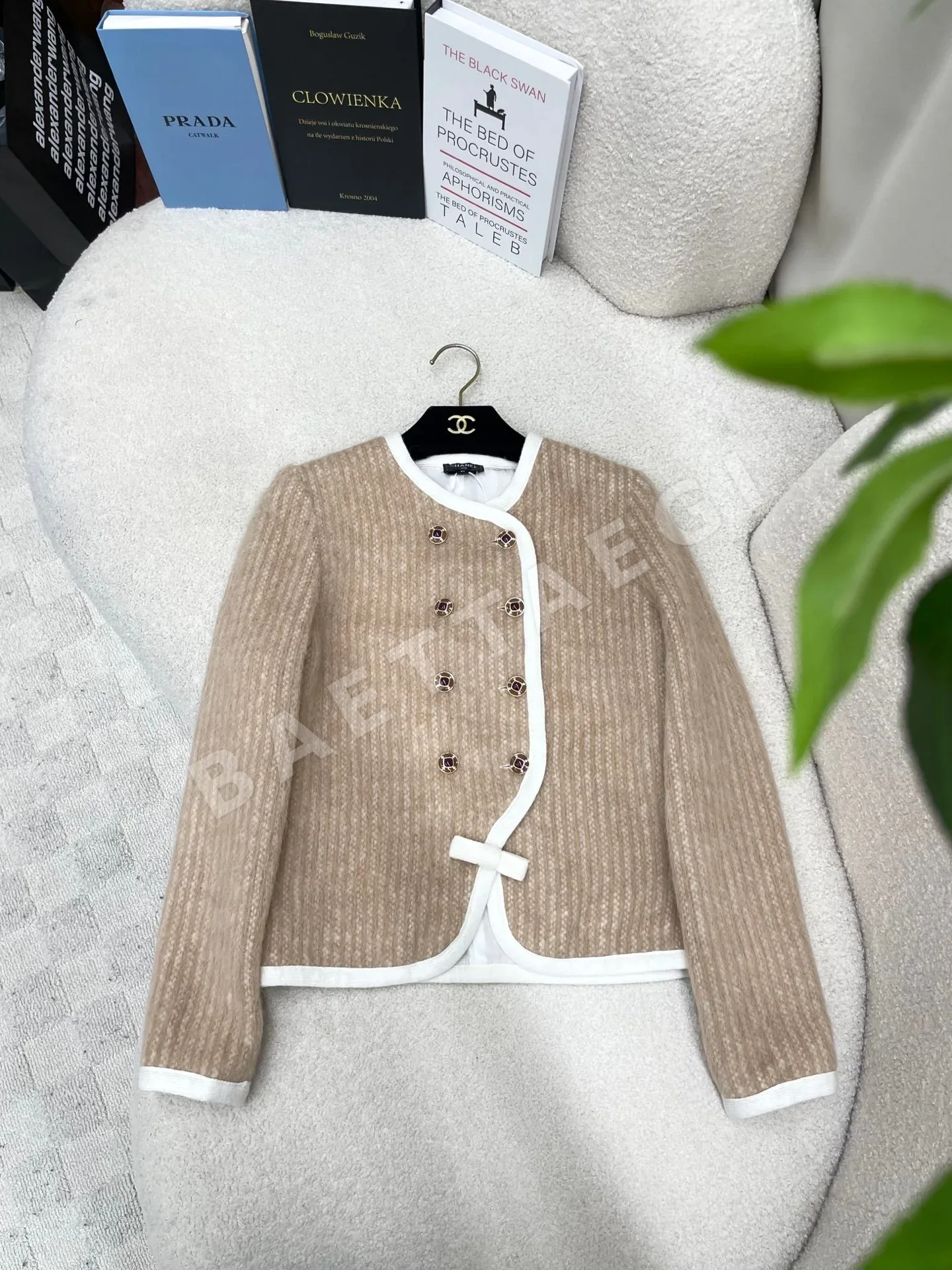 샤넬 밀크커피 테두리 여성 자켓 상세 이미지 8