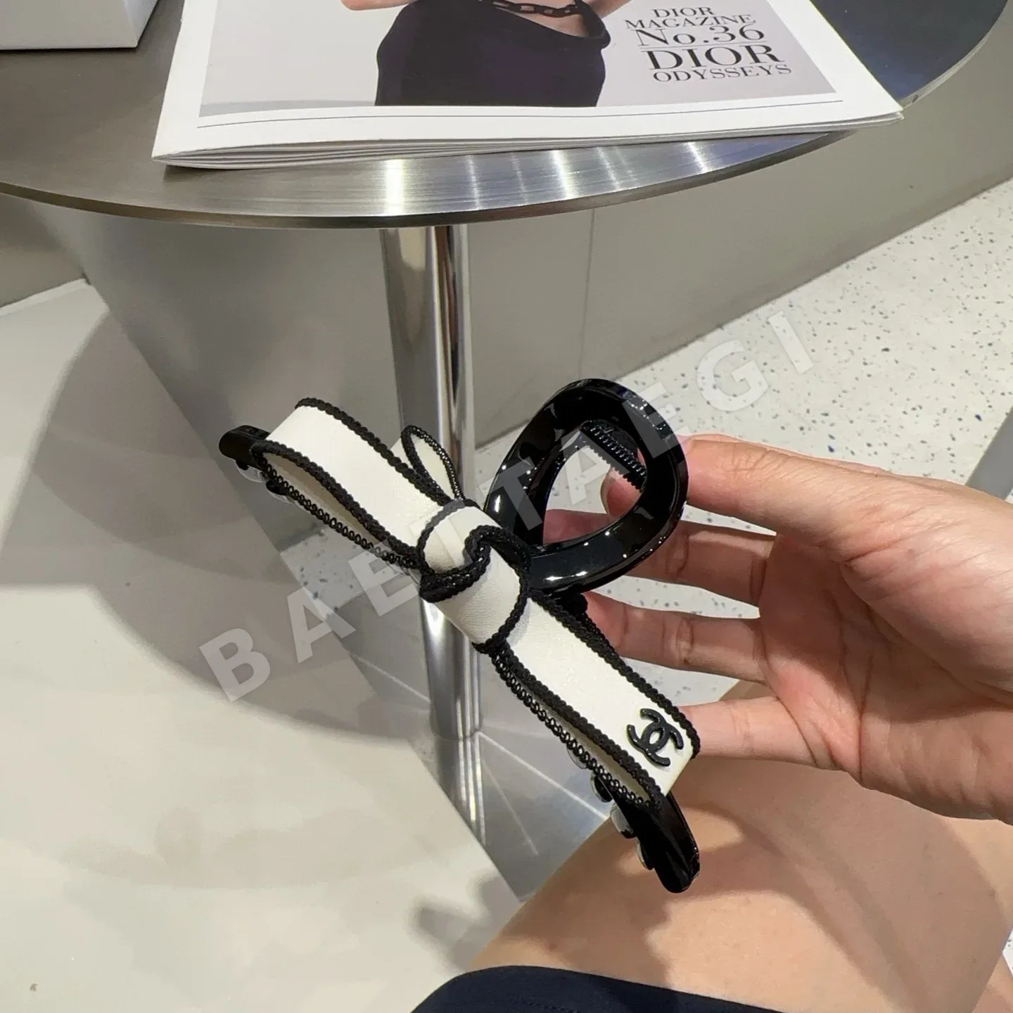 샤넬 미니 헤어 클립 헤어악세 상세 이미지 7