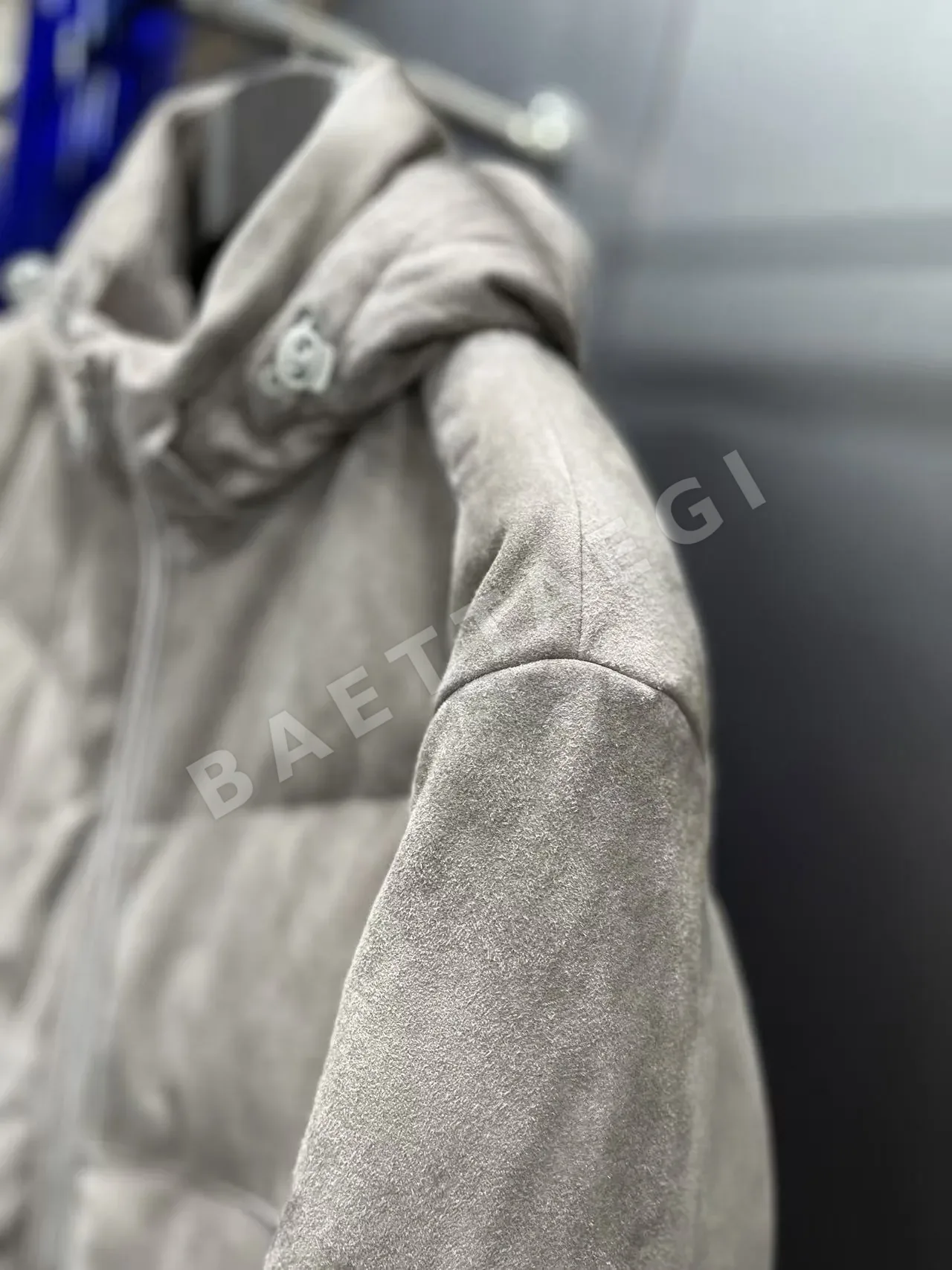브루넬로쿠치넬리 브루넬로 쿠치넬리(Brunello Cucinelli) 스웨이드 후드 패딩 자켓 상세 이미지 11