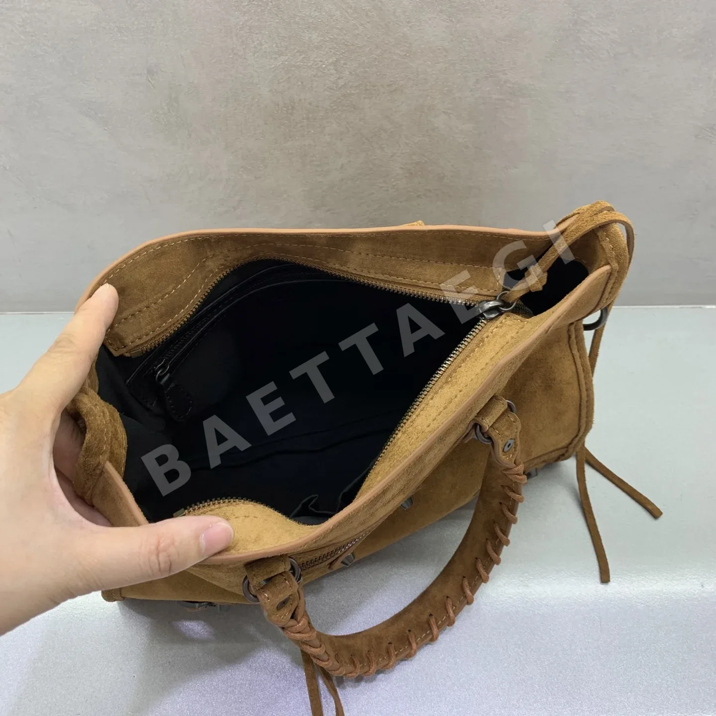 발렌시아가 르 시티 미디엄 핸드백 0846691080 상세 이미지 7