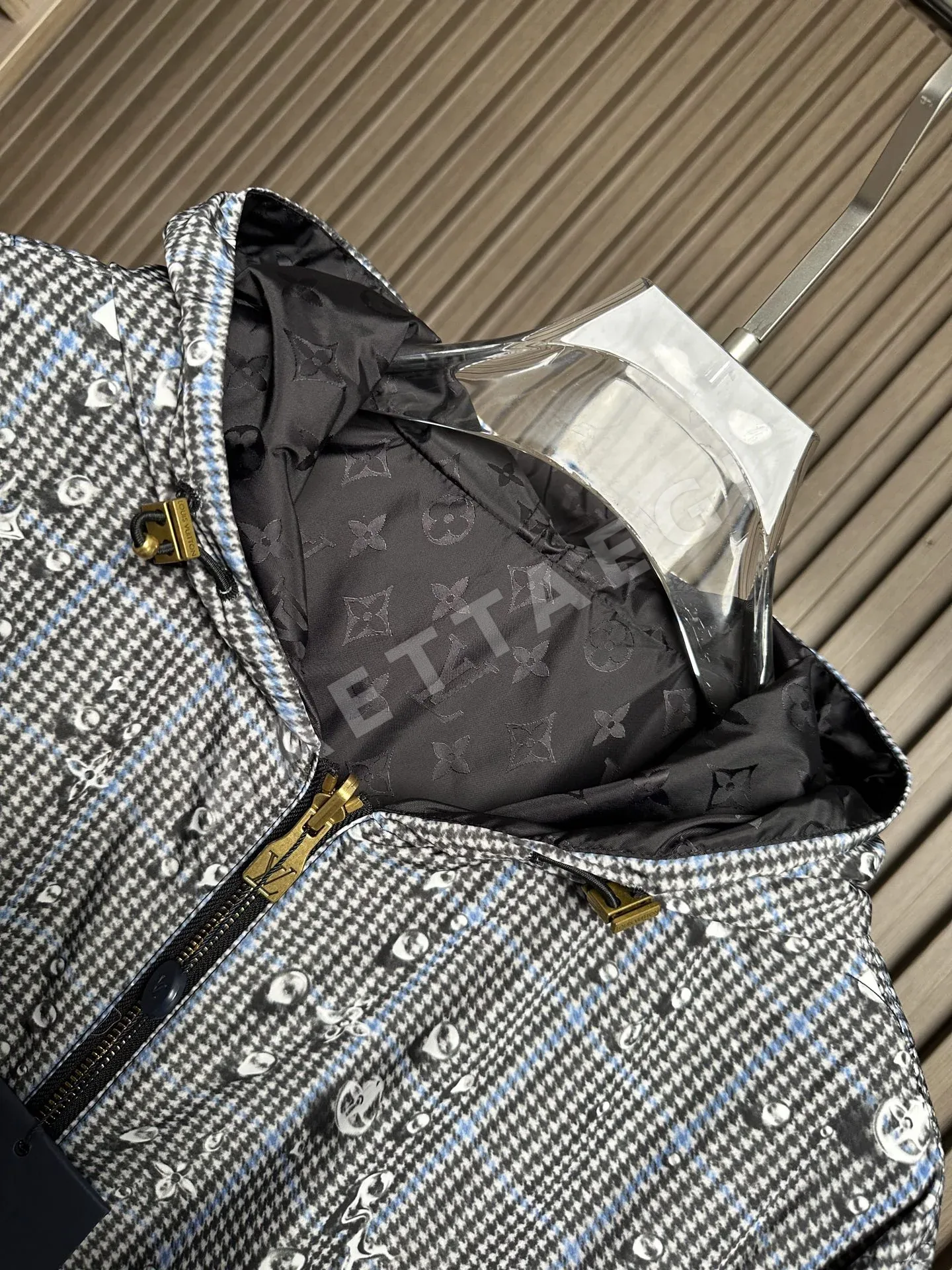 루이비통 컬렉션 후드 리버서블 재킷 19365 Louis Vuitton 상세 이미지 7