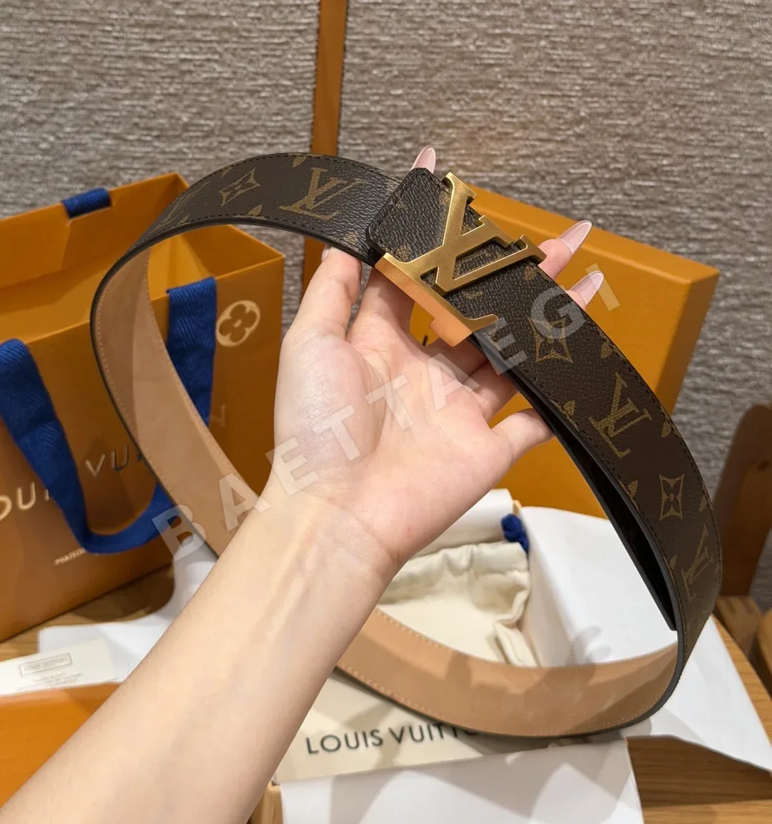 루이비통 이니셜 40mm 리버시블 벨트 상세 이미지 3
