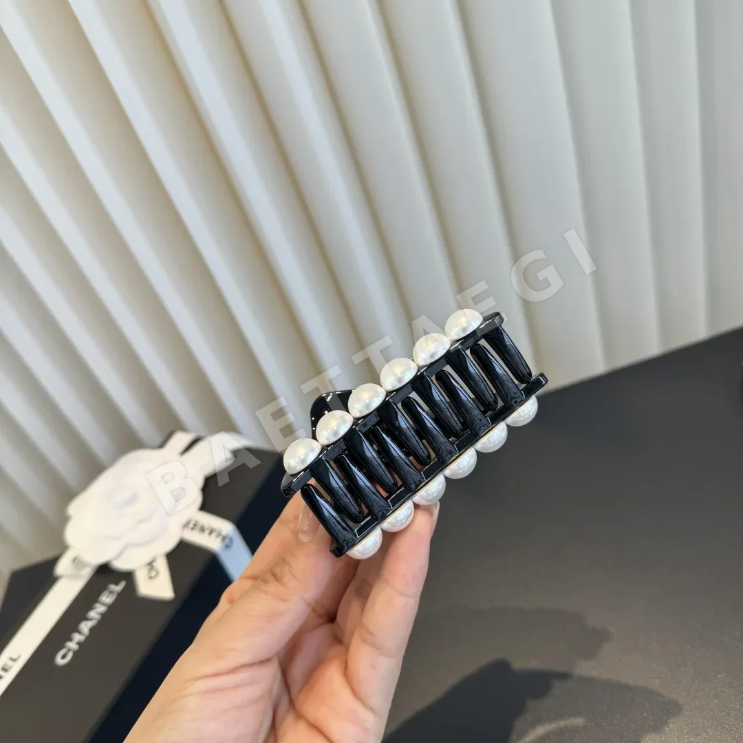 샤넬 헤어 클립 상세 이미지 5