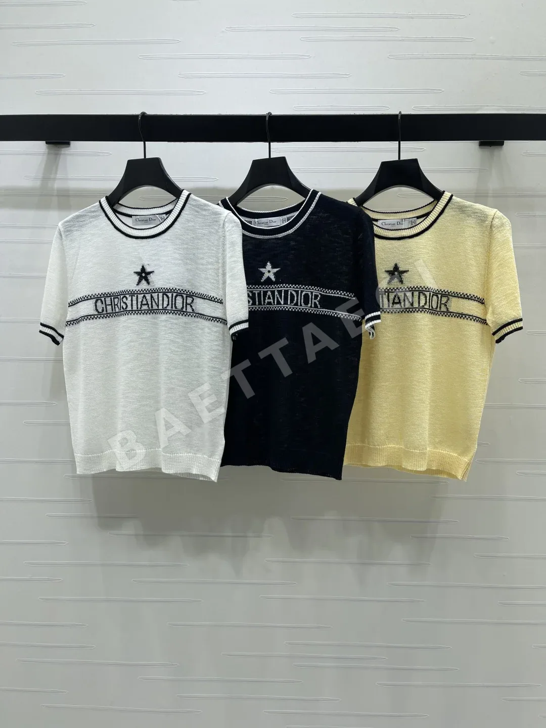 디올 컬러 블록 실크 울 크루넥 반팔 니트 탑 92335