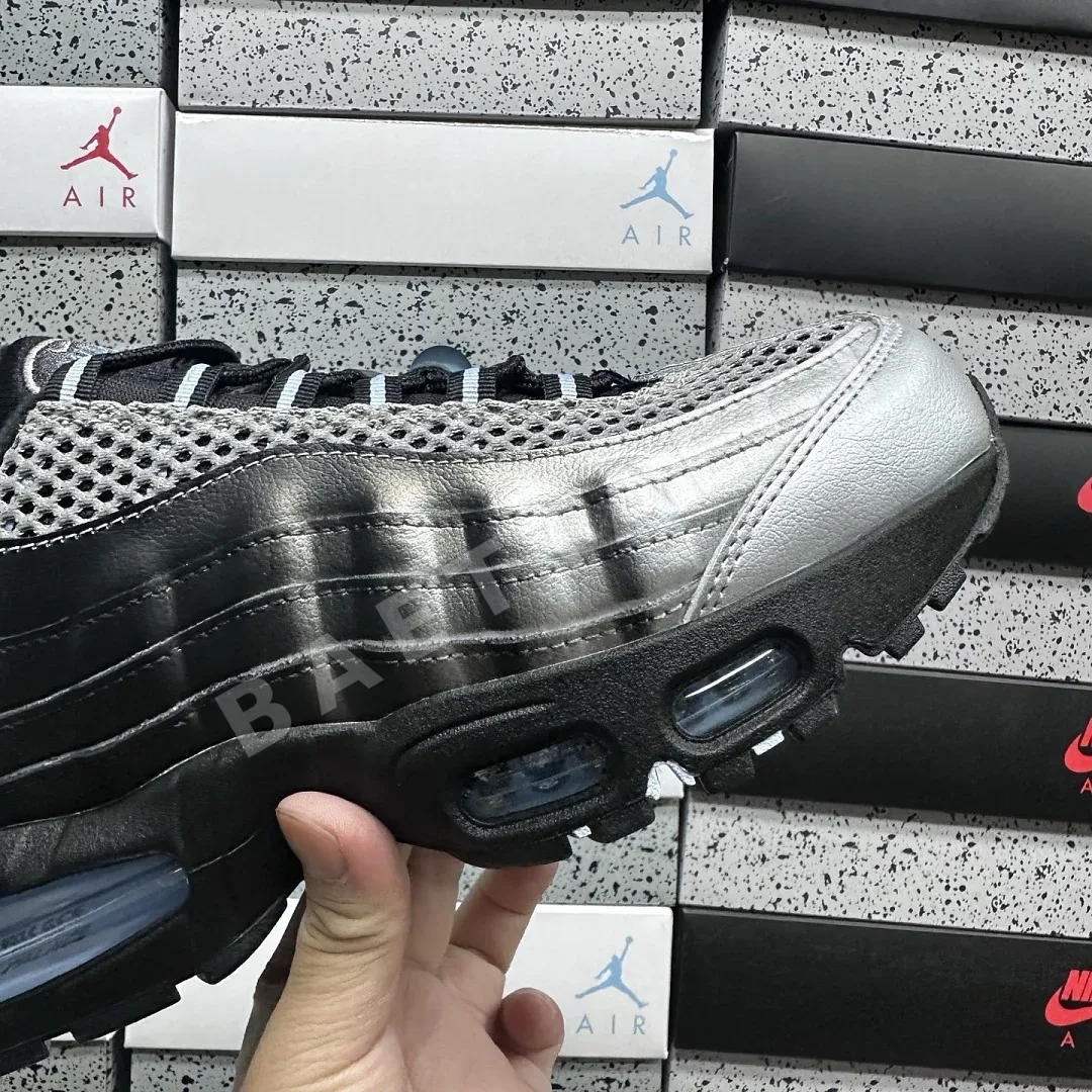 나이키 [GX] 에어 맥스 95 IQ7708-095 201756 Nike Air Max 95 Big Bubble Palace 상세 이미지 12