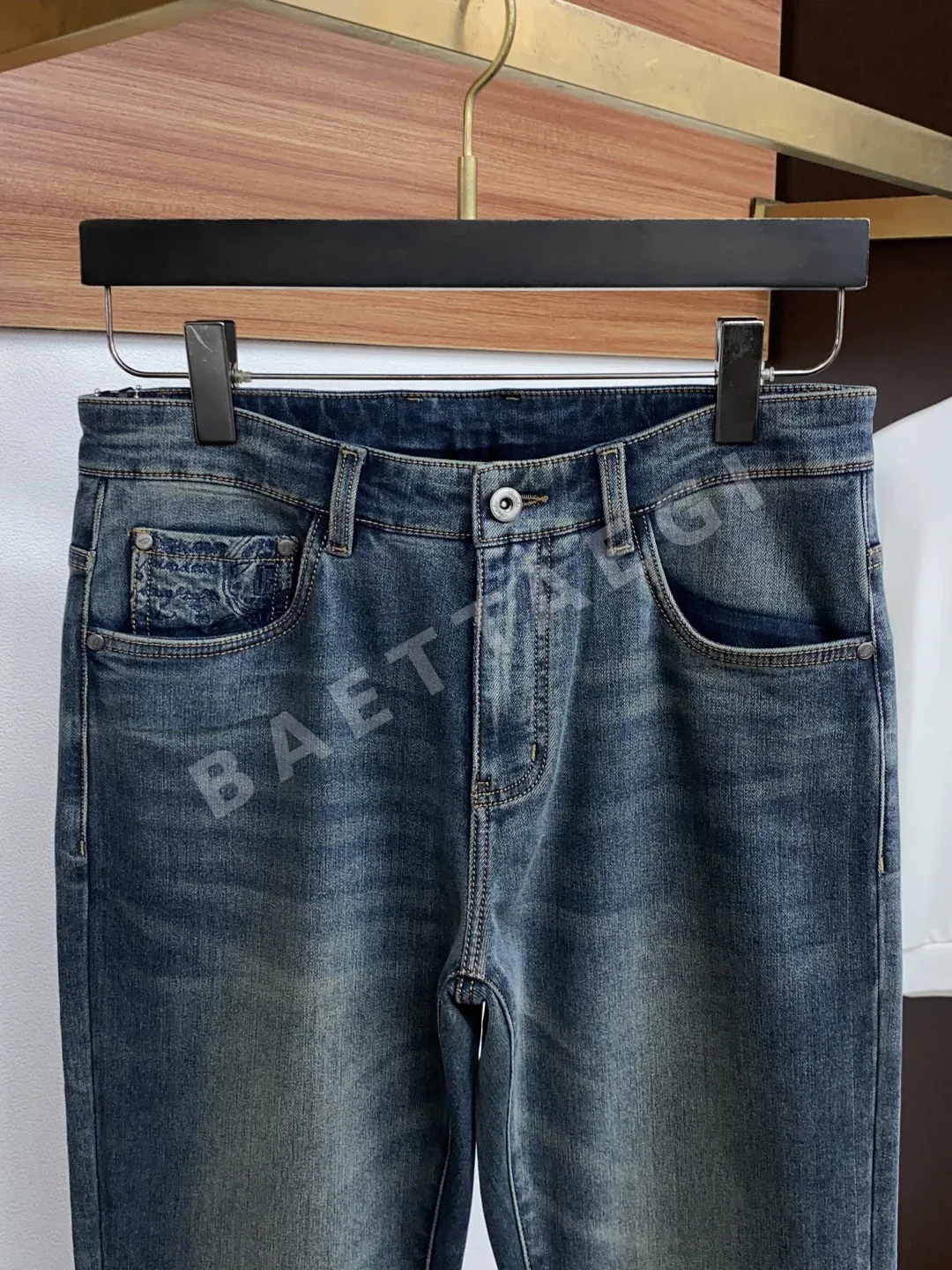 브리오니 슬림핏 남성 청바지 상세 이미지 3