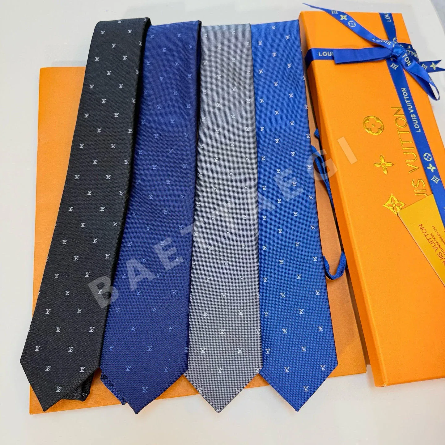 루이비통 넥타이 90146 Louis Vuitton Accessories 상세 이미지 4