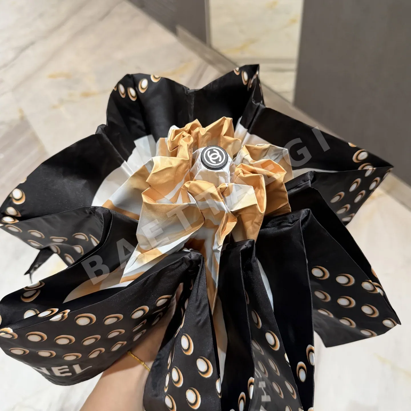 샤넬 우산 85295 Chanel Umbrella 상세 이미지 4