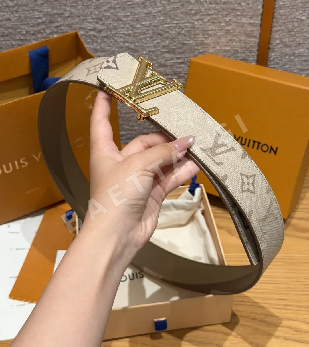 루이비통 디멘션 40mm 리버시블 벨트 상세 이미지 3