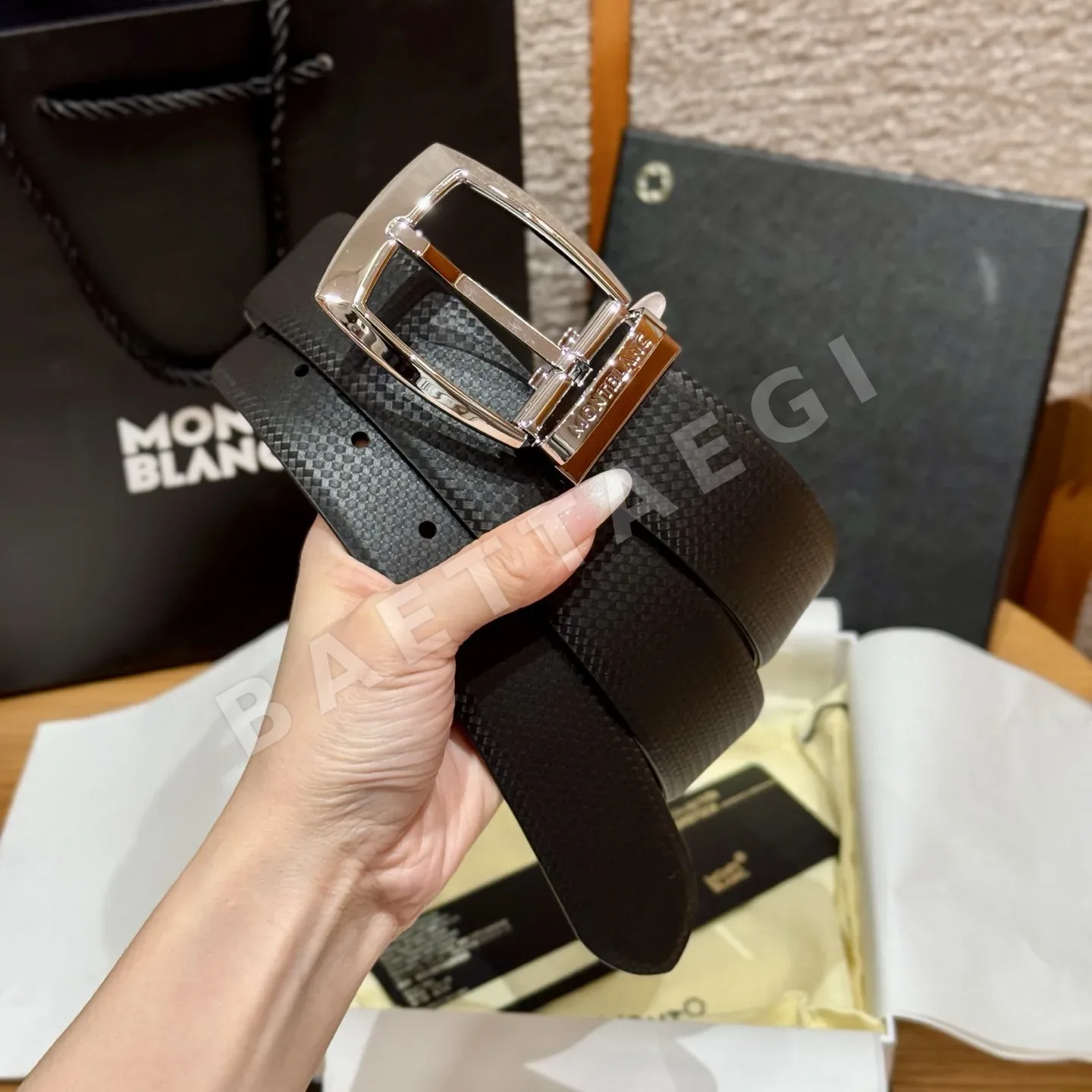 몽블랑 가죽 남성 벨트 상세 이미지 3