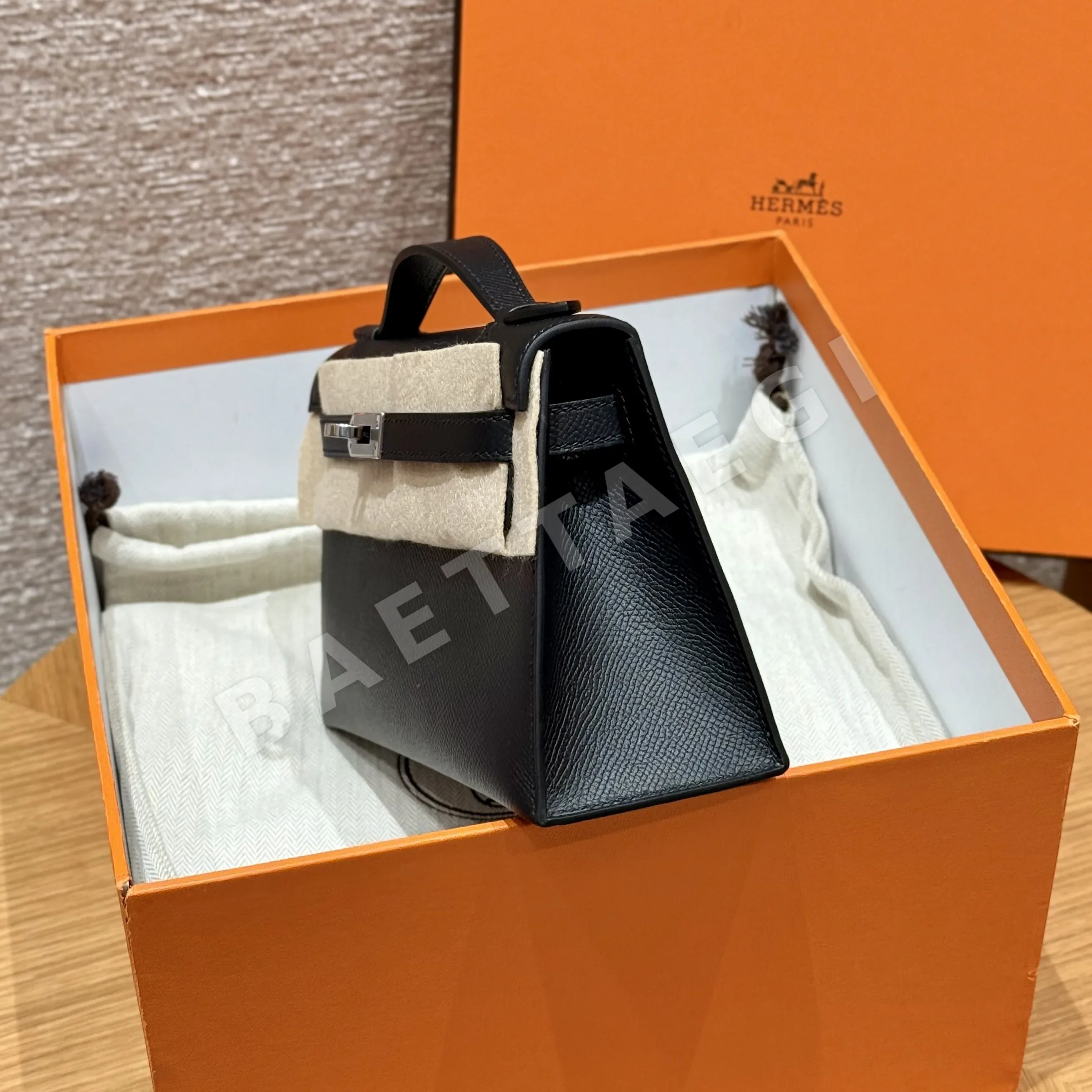 에르메스 켈리 포쉐트 22 블랙 실버 하드웨어 상세 이미지 13