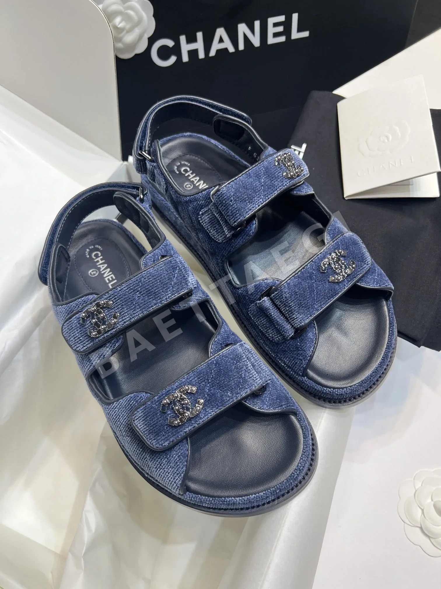 샤넬 더블 C 벨크로 비치슈즈 94631