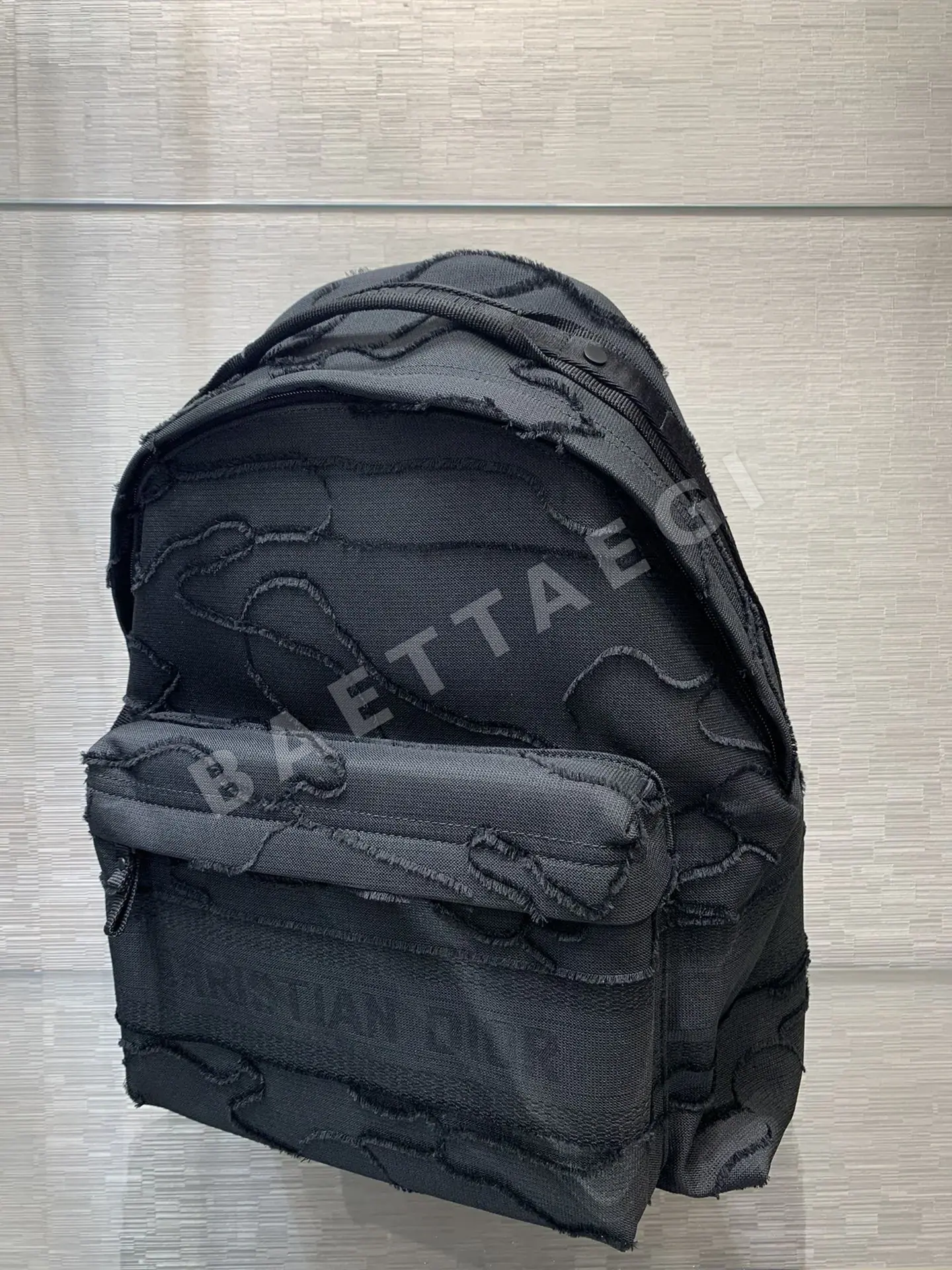 디올 테크니컬 캔버스 태슬 백팩 상세 이미지 2