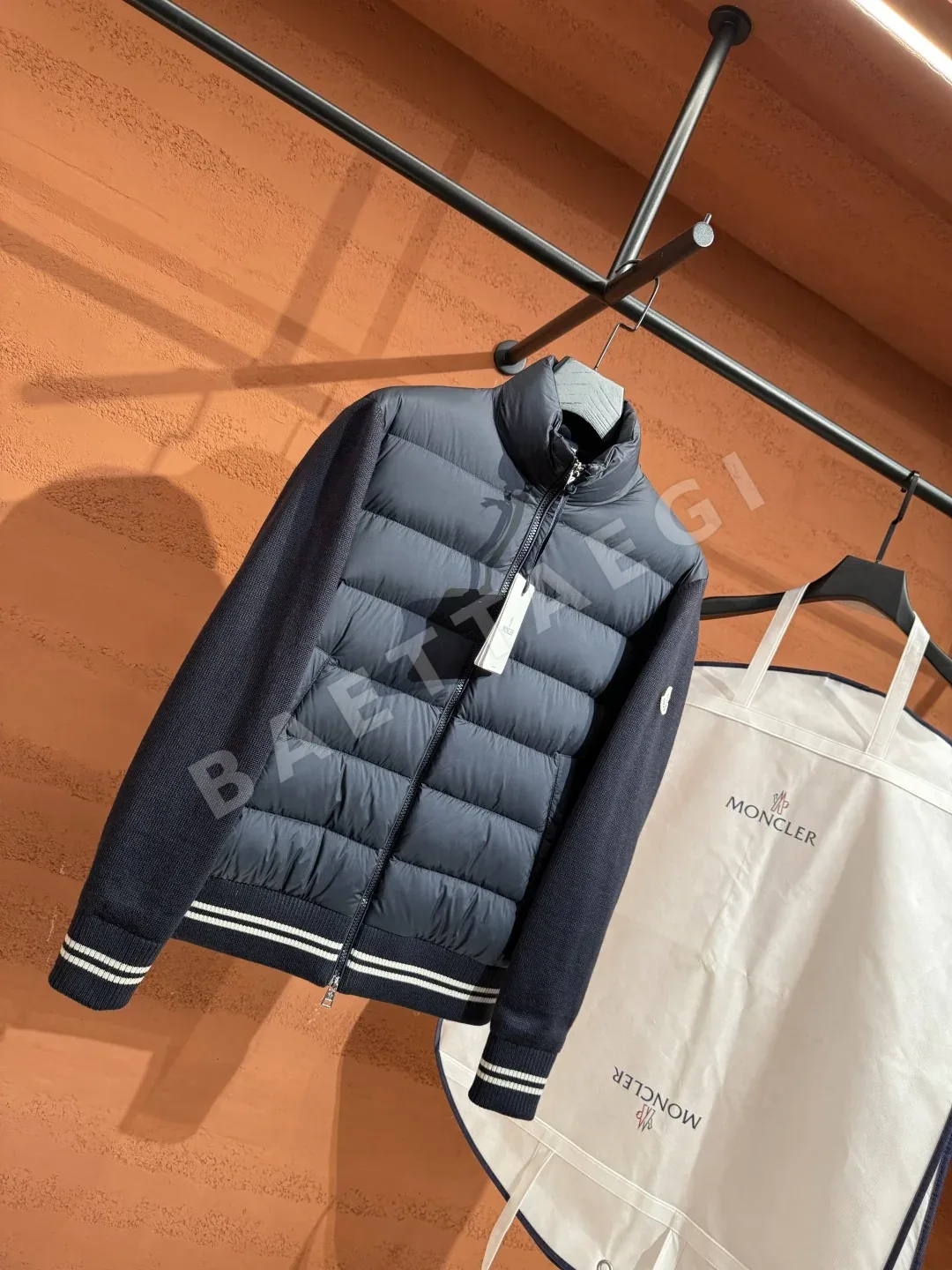 몽클레르 패딩 코튼 가디건 상세 이미지 5